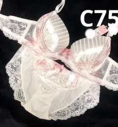 C75 ラブリーリボンストライプブラジャー&フルバックショーツ