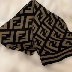 FENDI フェンディ FFロゴ マフラー 正規品 目黒蓮 - メルカリ