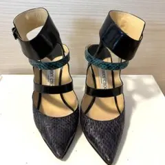 JIMMY CHOO パイソン柄 ストラップ パンプスのサムネイル