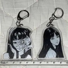 伊藤潤二 富江 アクリルキーホルダー 2種セット