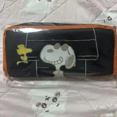 《新品未開封》スヌーピー　折りたたみチェア　ショルダーストラップ付き