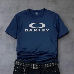 OAKLEY オークリー Tシャツ archive ネイビー 短丈 星 y2k - メルカリ