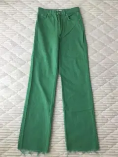 ZARA グリーン ストレートデニム 即購入可能　著名発送