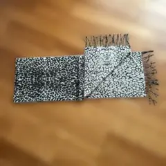 ヒョウ柄マフラー ブラック・ベージュ