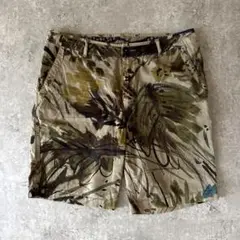 Desigual 総柄 ボタニカル ショートパンツ 花柄 カーキ ショーツのサムネイル