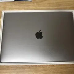 Apple MacBook Air (M1, 2020) 本体