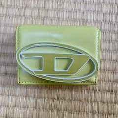 みんみんさん専用DIESEL 赤 三つ折り財布 - メルカリ