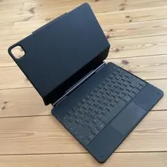 iPad pro 12.9inch用　ESR キーボード