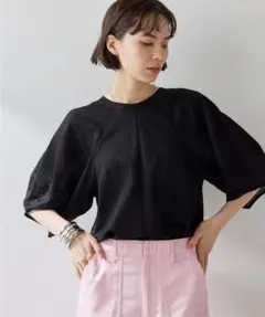 ウィムガゼット THE PAUSE シアーパフスリーブプルオーバーのサムネイル