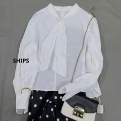 極美品 シップス 手洗い可能 パールモチーフボウタイブラウス - メルカリ
