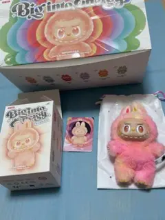ポップマート　ラブブBig into Energy LOYALTY