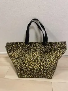 FCRB✖️NIKE トートバッかグ　ヒョウ柄　中古　ナイキ　ソフ FCRB✖️NIKE トートバッかグ ヒョウ柄 中古 ナイキ ソフ - メルカリ