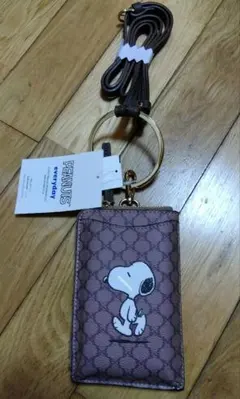 スヌーピー ショルダーバッグ マカダム柄