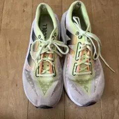 ニューバランス Fresh Foam ランニングシューズ　24㎝