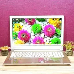 Win11／7世代 Core i7／SSD256GB／メモリ8GB／高性能／美品のサムネイル