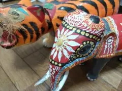 郷土玩具 象の張り子のみのサムネイル