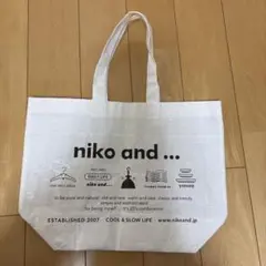 niko and ... ショッピングバッグ ホワイト