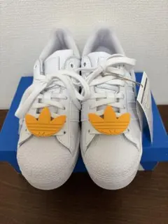 アディダス originals superstarbold w白