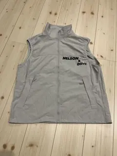 gu ナイロンベスト