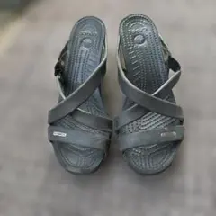 crocs クロックス ヒールサンダル ブラック