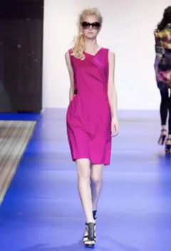 エスカーダ ワンピース