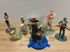 ワンピース　フィギュア　まとめ売り　9体