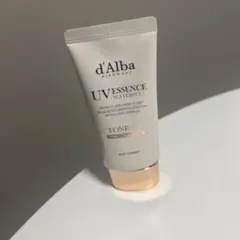 d'Alba UV ESSENCE WATERFUL TONE-UP