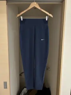 NIKE ブリスヴィクトリーパンツ