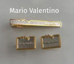 Mario Valentino カフリンクスとタイバーセット ゴールド