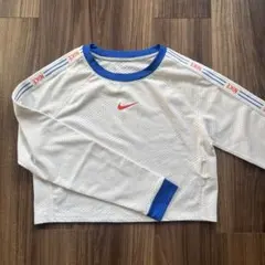 NIKE Tシャツ