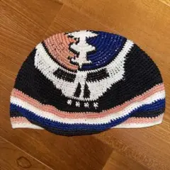 ニットバケット　スカルモチーフ 編み物ビーニー