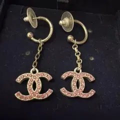 CHANELビジュー フラワーモチーフ ピアス 両耳用 金具なし CHANELビジュー フラワーモチーフ ピアス 両耳用 金具なし - メルカリ