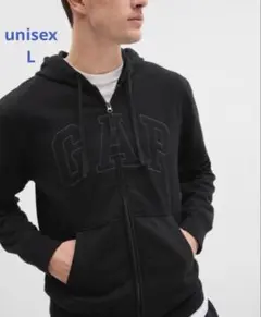 『新品』unisex GAPロゴ ジップアップパーカー　L