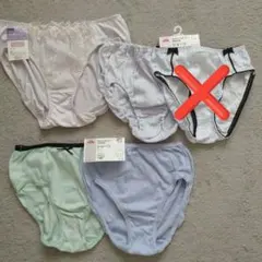 ショーツ4点セット（レース・リボン付き）