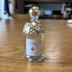 ゲラン　アクアアレゴリア　ローザロッサ