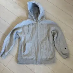 Champion グレー ジップアップパーカー　リバースウィーブ　USA青タグのサムネイル