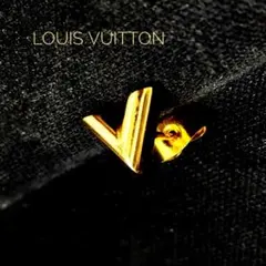 【美品】LOUIS VUITTONヴィトン　片耳　ピアス　❤︎ ルイヴィトン ピアス・LV アイコニック ピンクゴールド LOUIS VUITTON