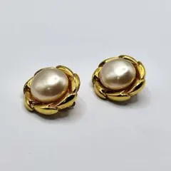 21928✨CHANEL フェイクパール イヤリング ゴールド マメあり
