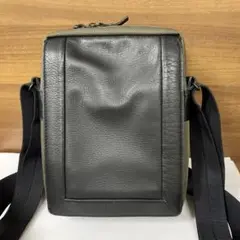 LANVIN ショルダーバッグ ナイロン　革　ブラック&オリーブ