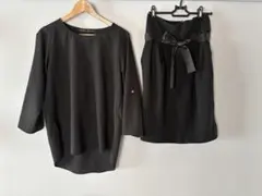ZARA 黒　ブラウス