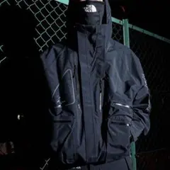 supreme マウンテンパーカー