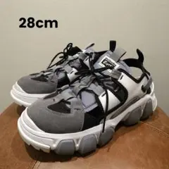 Onitsuka Tiger DENTIGRE CAGE グレー 28cm 美品のサムネイル