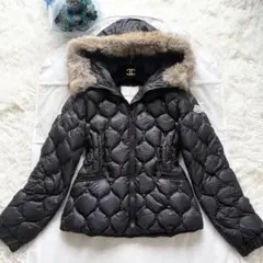 ［極美品］モンクレール　レディース　ライトダウン　ブラック MONCLER モンクレール ダウン ダウンジャケット ライトダウン