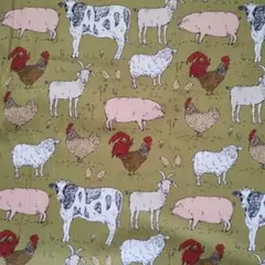 USAコットン　1メートル　moda 動物農場 オリーブグリーン　家畜たち