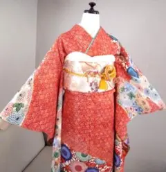 美品　豪華　レッド　金駒刺繍　金彩加工　正絹　鹿子　成人式振袖フルセット　M 美品 豪華 レッド 金駒刺繍 金彩加工 正絹 鹿子 成人式振袖フルセット
