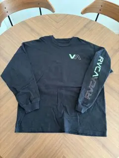 RVCA シャツ