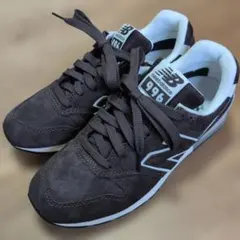 New Balance 996 ダークブラウン スニーカー