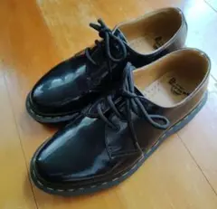 Dr. Martens UK4 EU37 23.0cm 3ホール ブラックのサムネイル