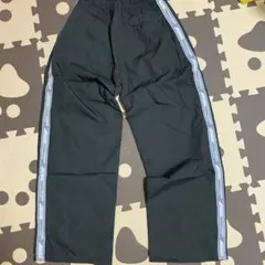 PIKO 黒 サイドストライプ ロングパンツ 150㎝