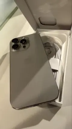 iPhone 16 Pro 128GB ナチュラルチタニウム